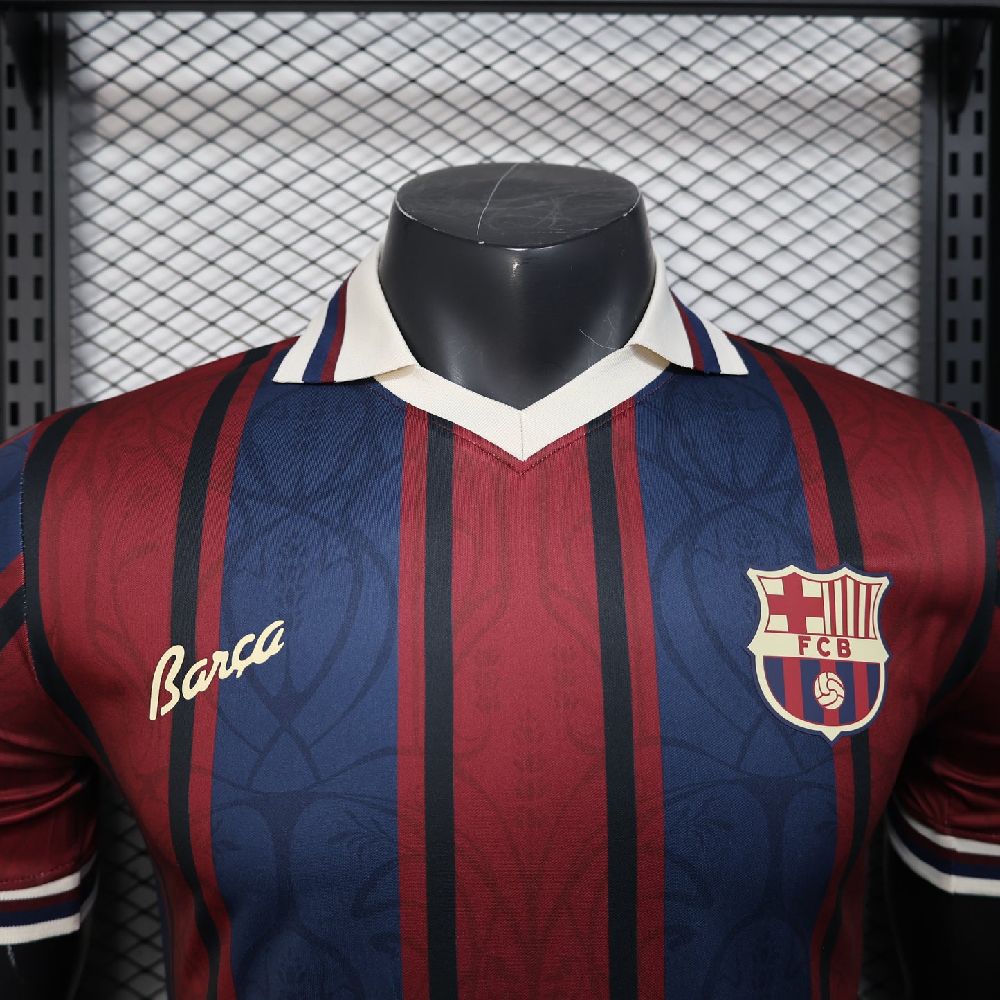 Barcelona ,,Retro Majesty,, Special Kit
