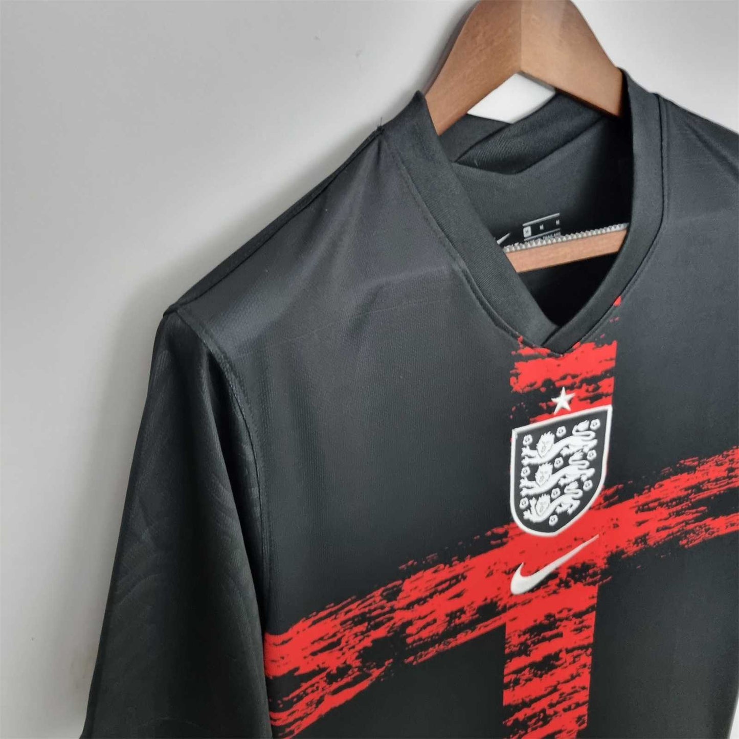 England ''Radiance Cross'' Special Kit