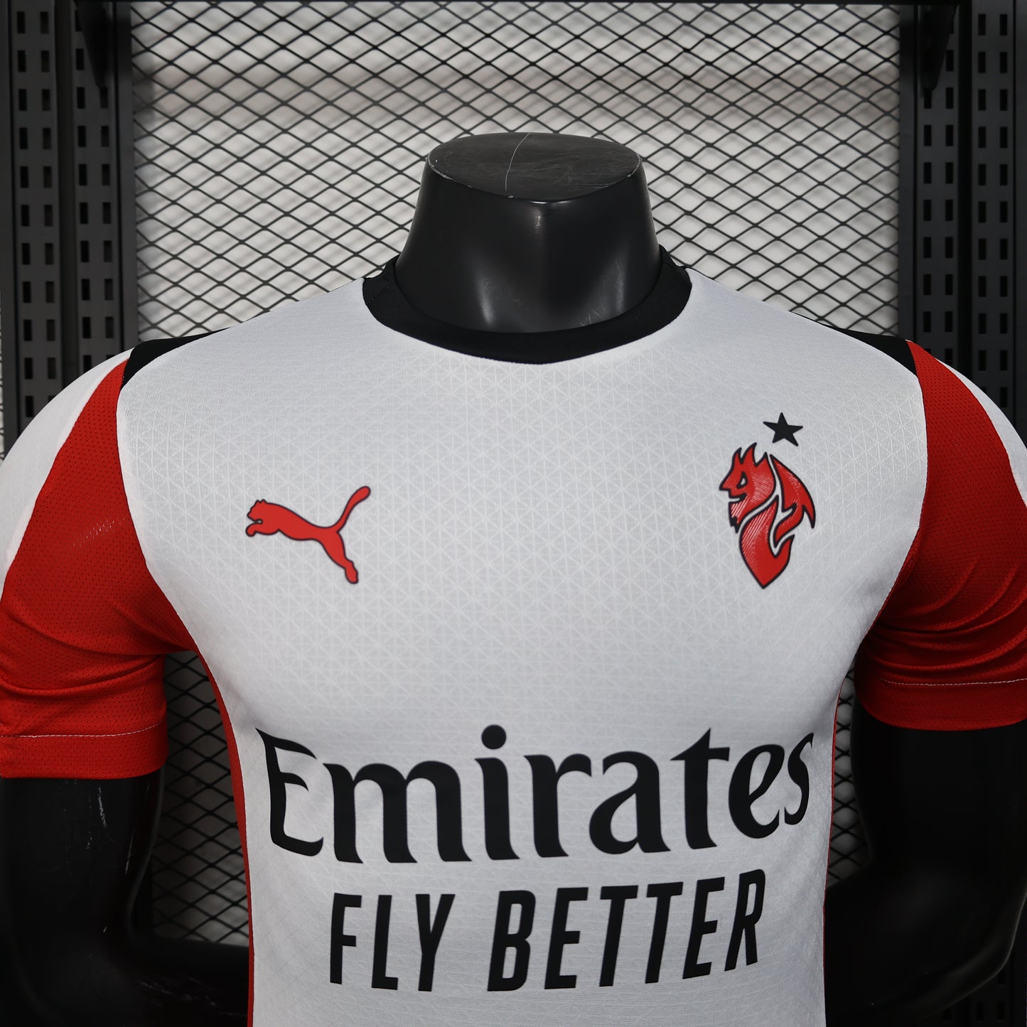 AC Milan ,,Draco Striker,, Inferno Edition