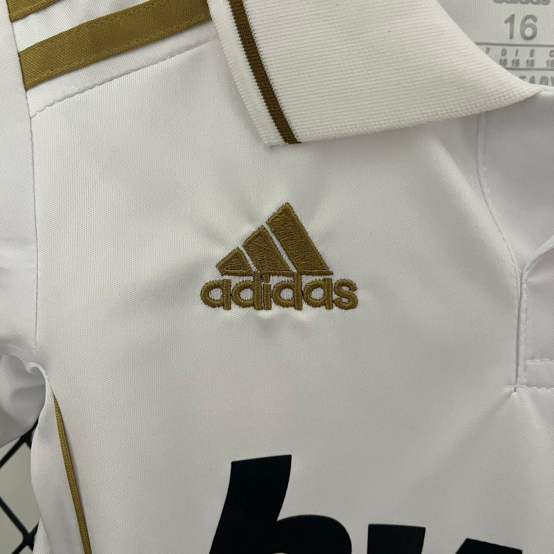 Real Madrid Retro | Kid Set ''Home'' Special Kit
