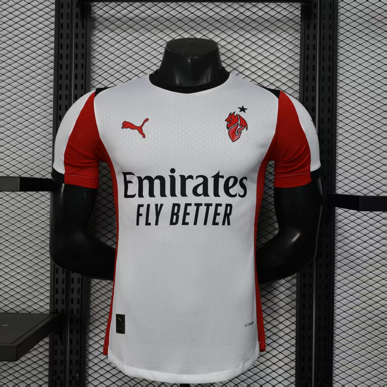 AC Milan ,,Draco Striker,, Inferno Edition