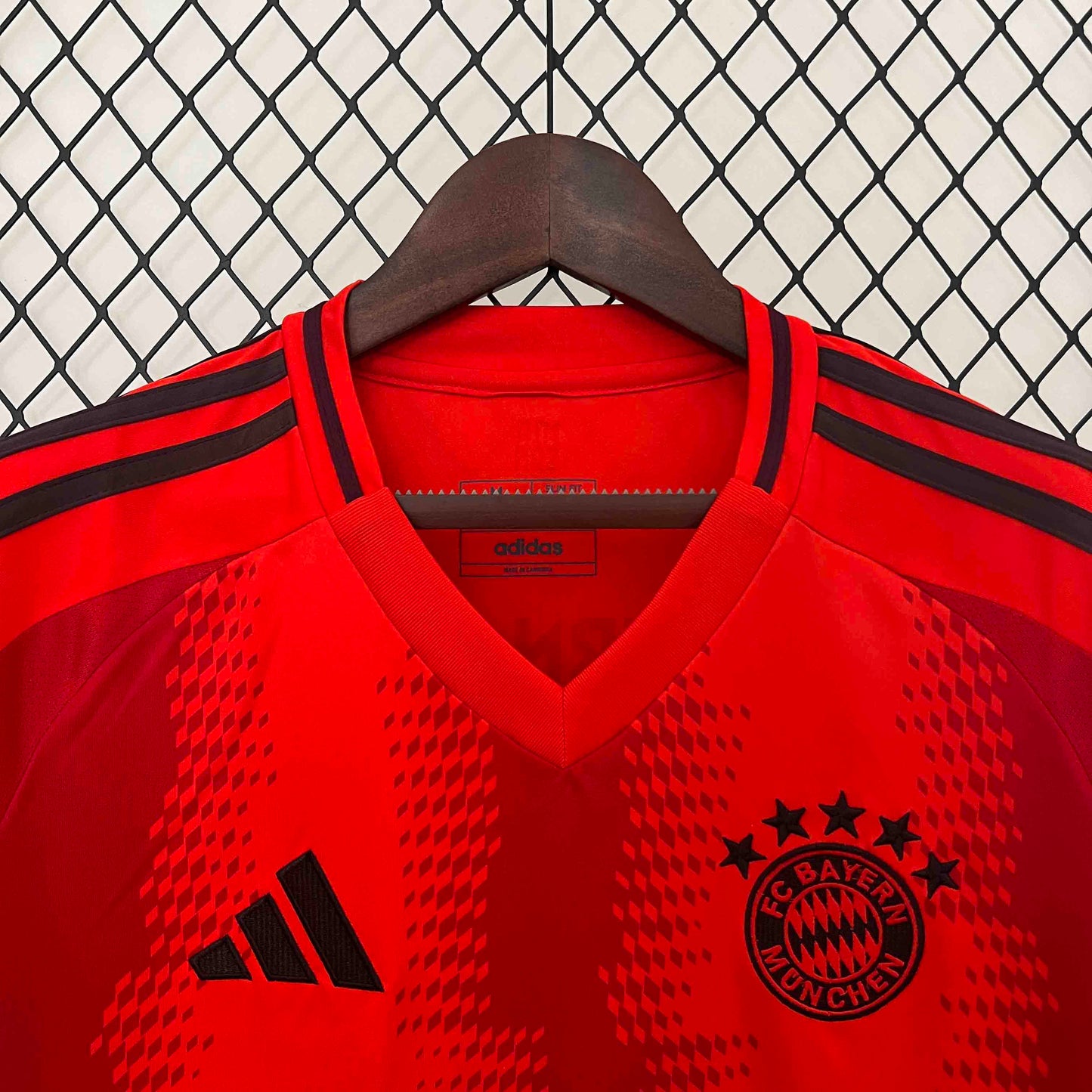 Bayern ''Blood Red'' Special Kit