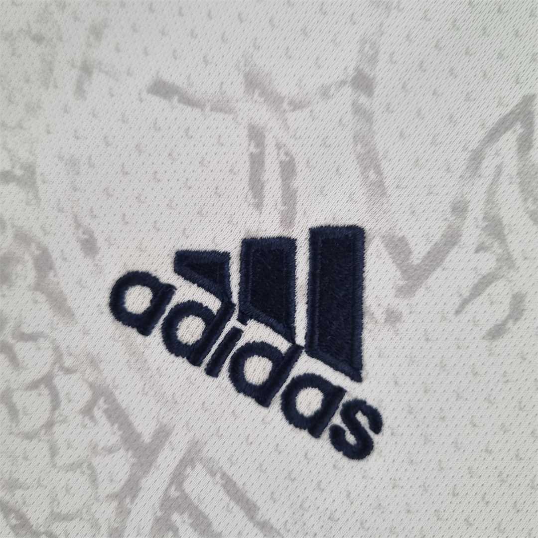 Real Madrid ''White Scales'' Special Kit