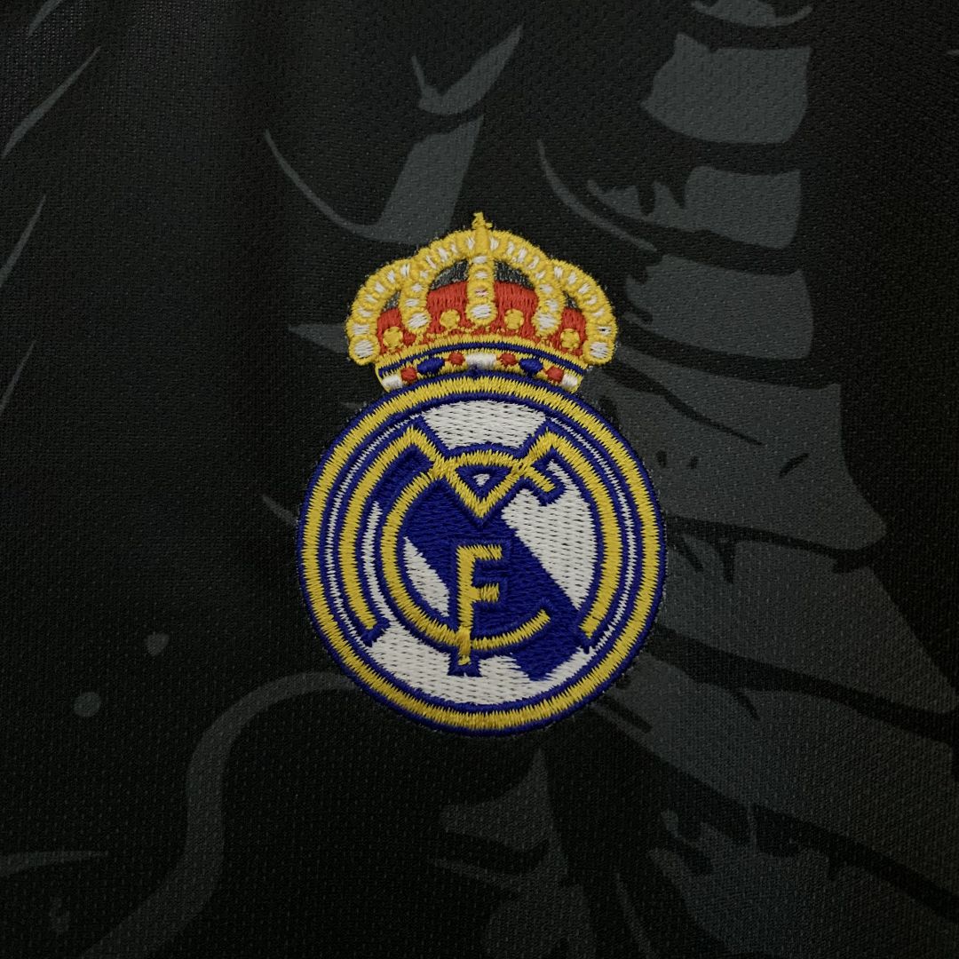 Real Madrid ,, Dragon Purple Fire ,, Special Kit