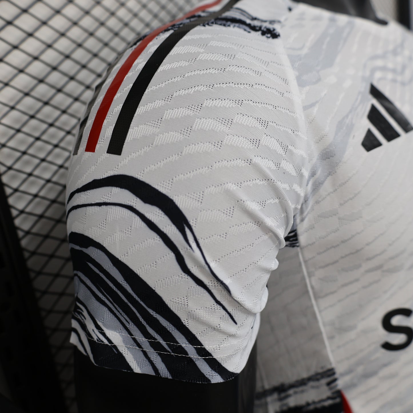 Manchester United ,,Silver Streak,, Special Kit