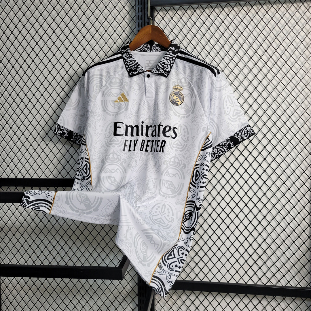 Real Madrid ''White Emblem'' Special Kit
