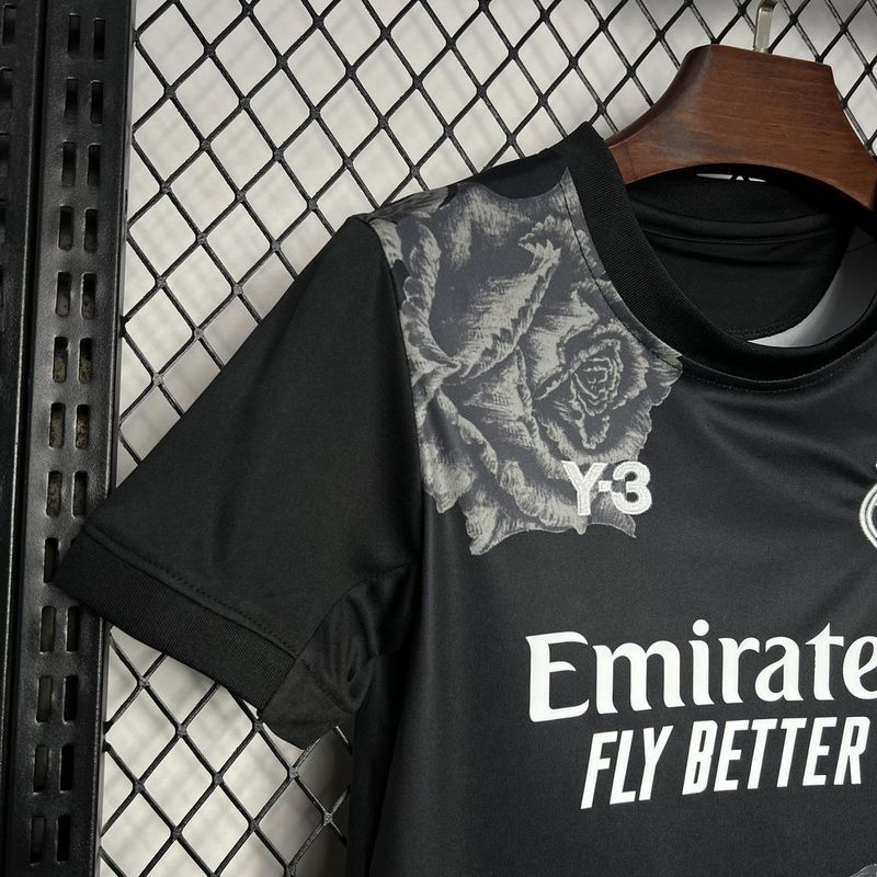 Real Madrid | Kid Set ''Black Rose'' Special Kit