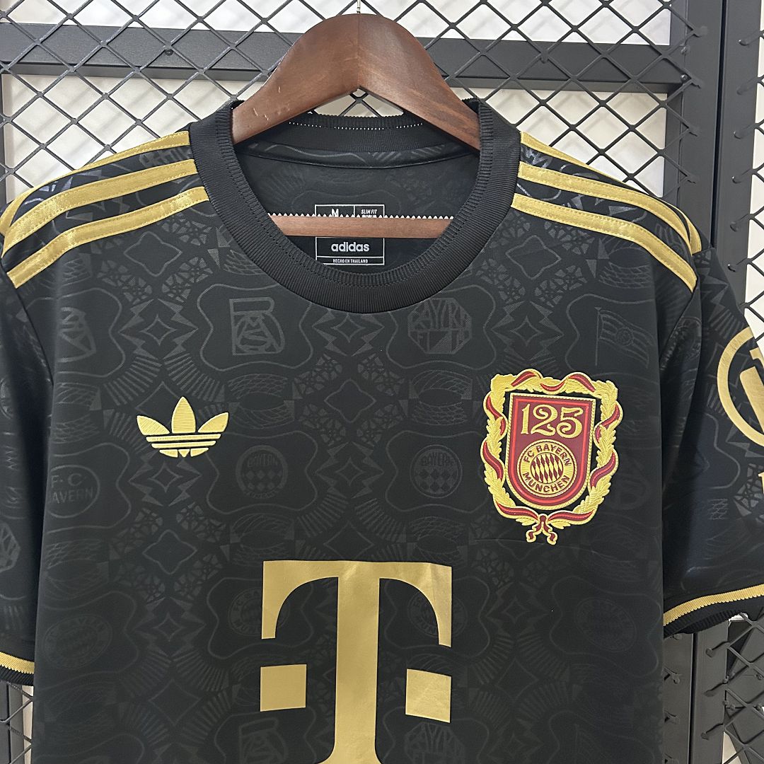 Bayern ,, Black 125th anniversary ,, Special Kit