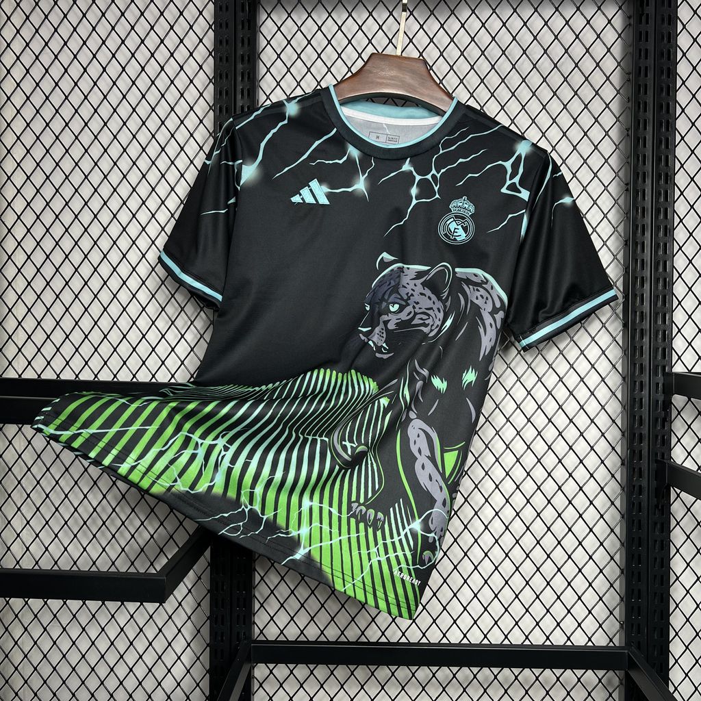 Real Madrid ''Green Jaguar'' Special Kit