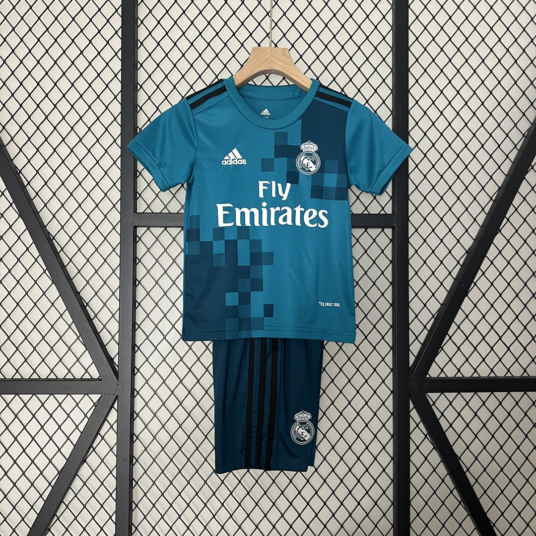 Real Madrid Retro | Kid Set ''Home'' Special Kit