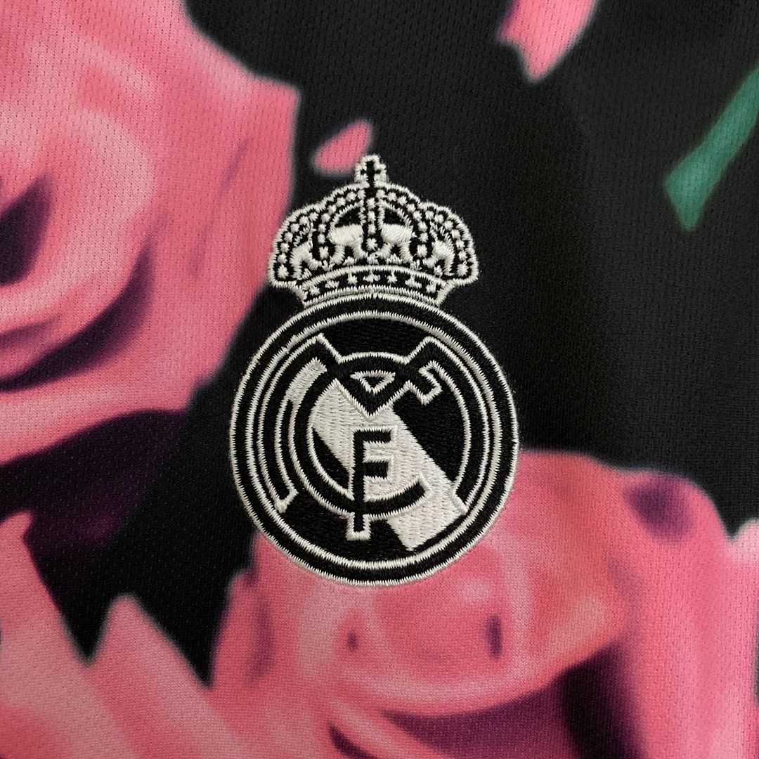 Real Madrid ,, Pink Snake ,, Special Kit