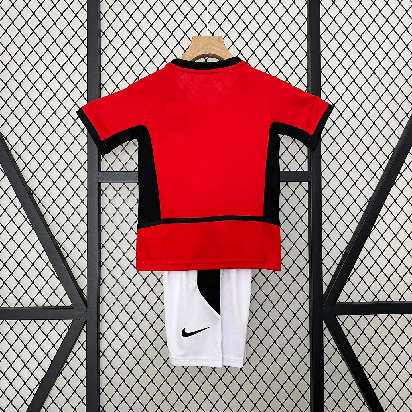 Manchester United Retro | Kid Set ''Home'' Special Kit