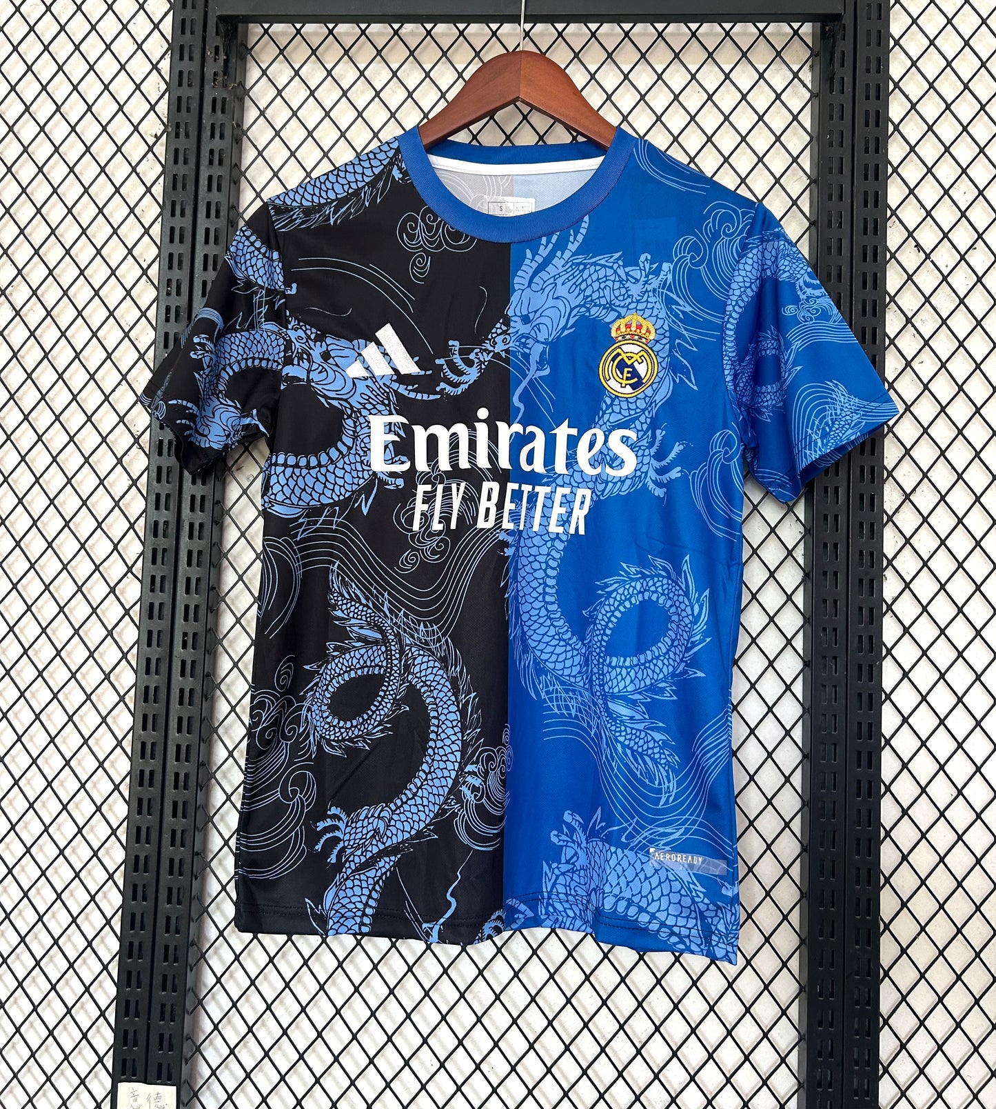 Real Madrid ,,Dragon Eclipse,, Special Kit