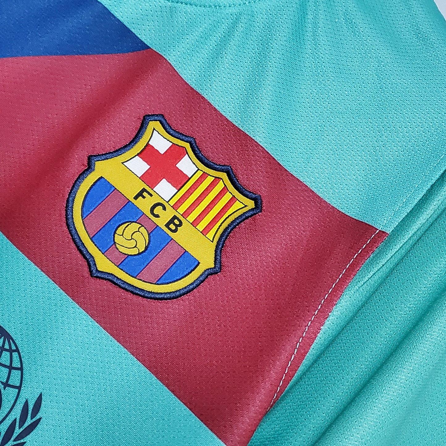 Barcelona ''Away'' Retro 10/11
