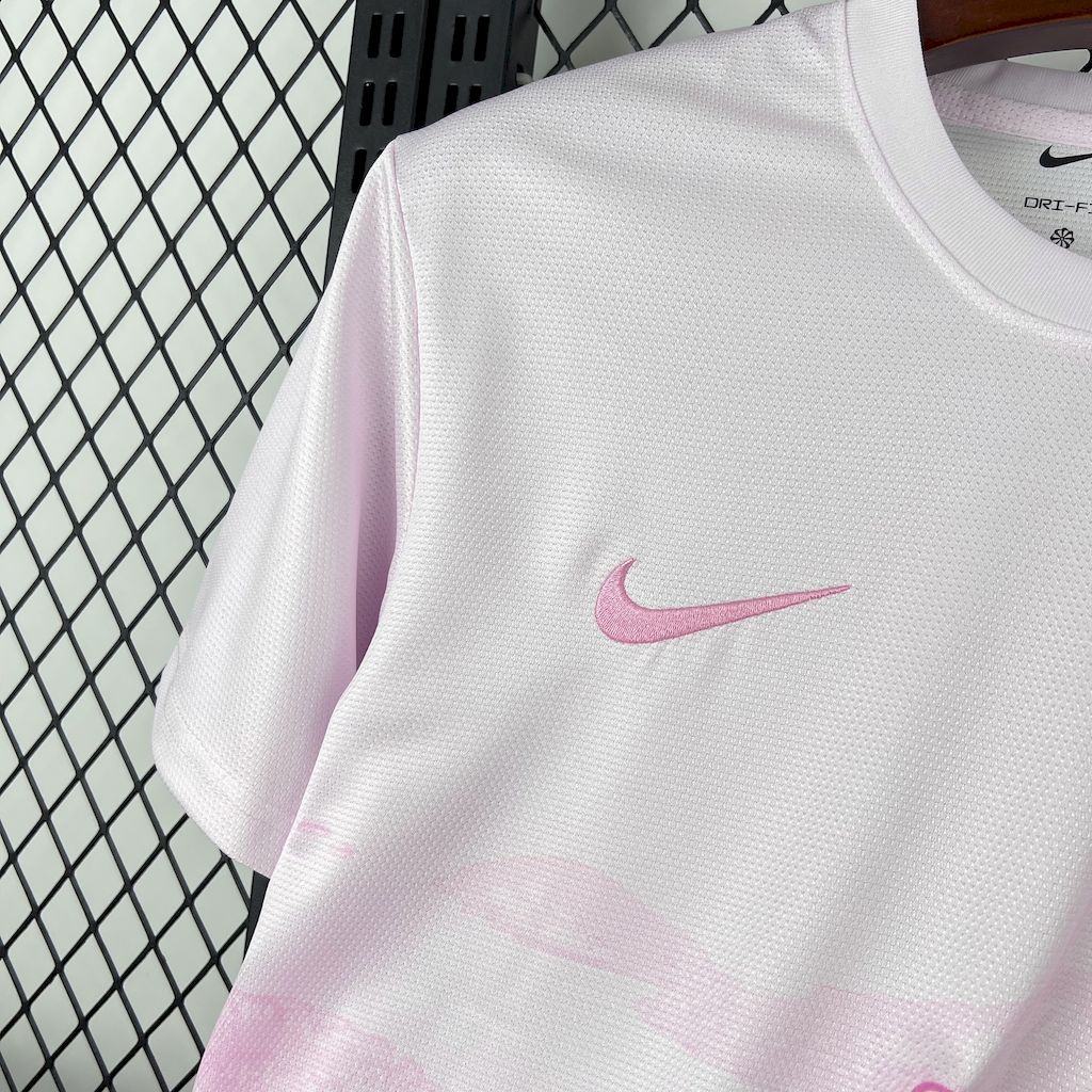 Brazil ,,Jesus Pink,, Special Kit