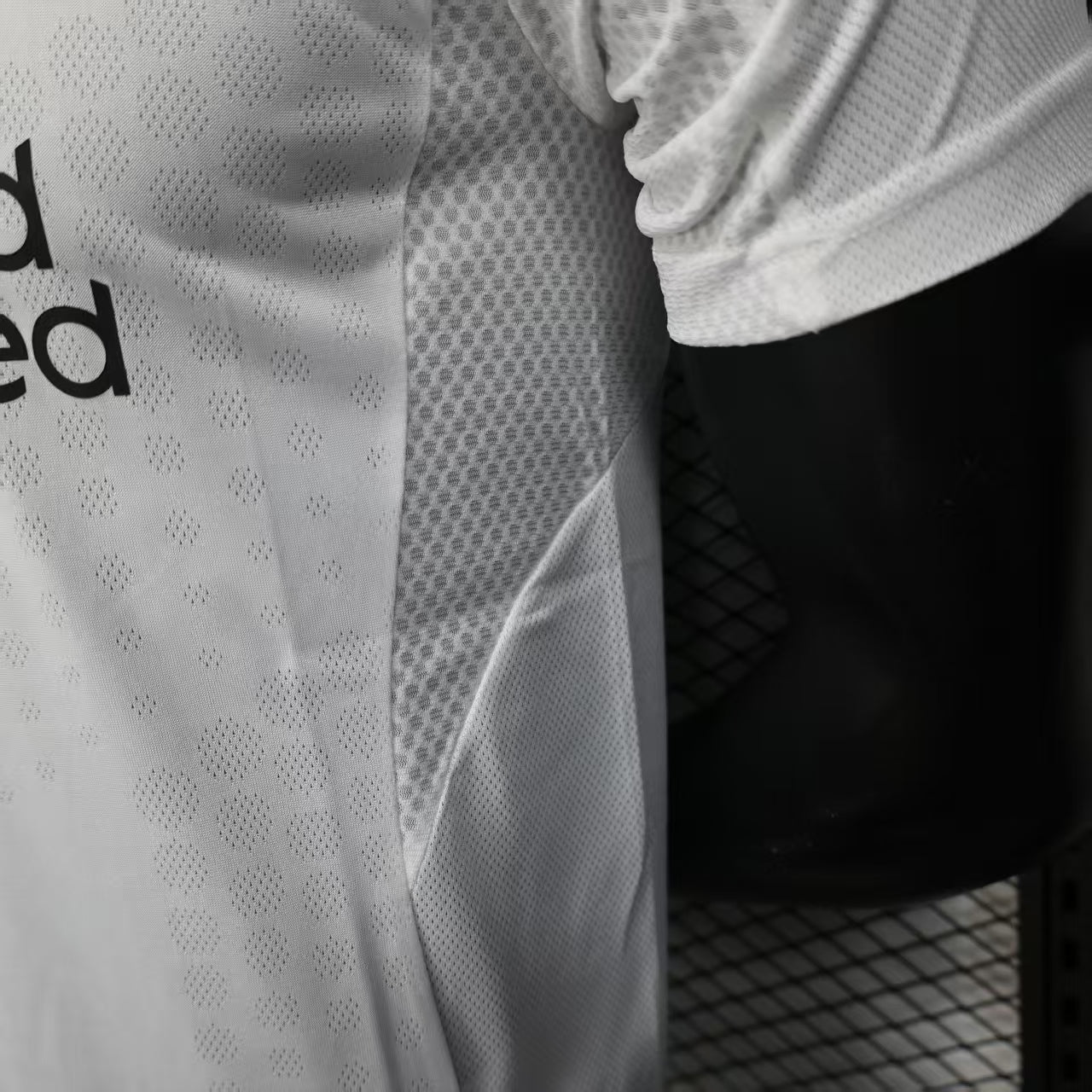 Liverpool ,, Anfield Frostfire,, Special Kit