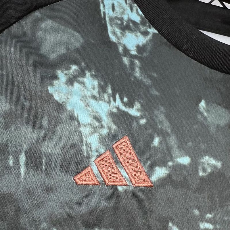 Bayern Munich | Kid Set ''Away'' Special Kit