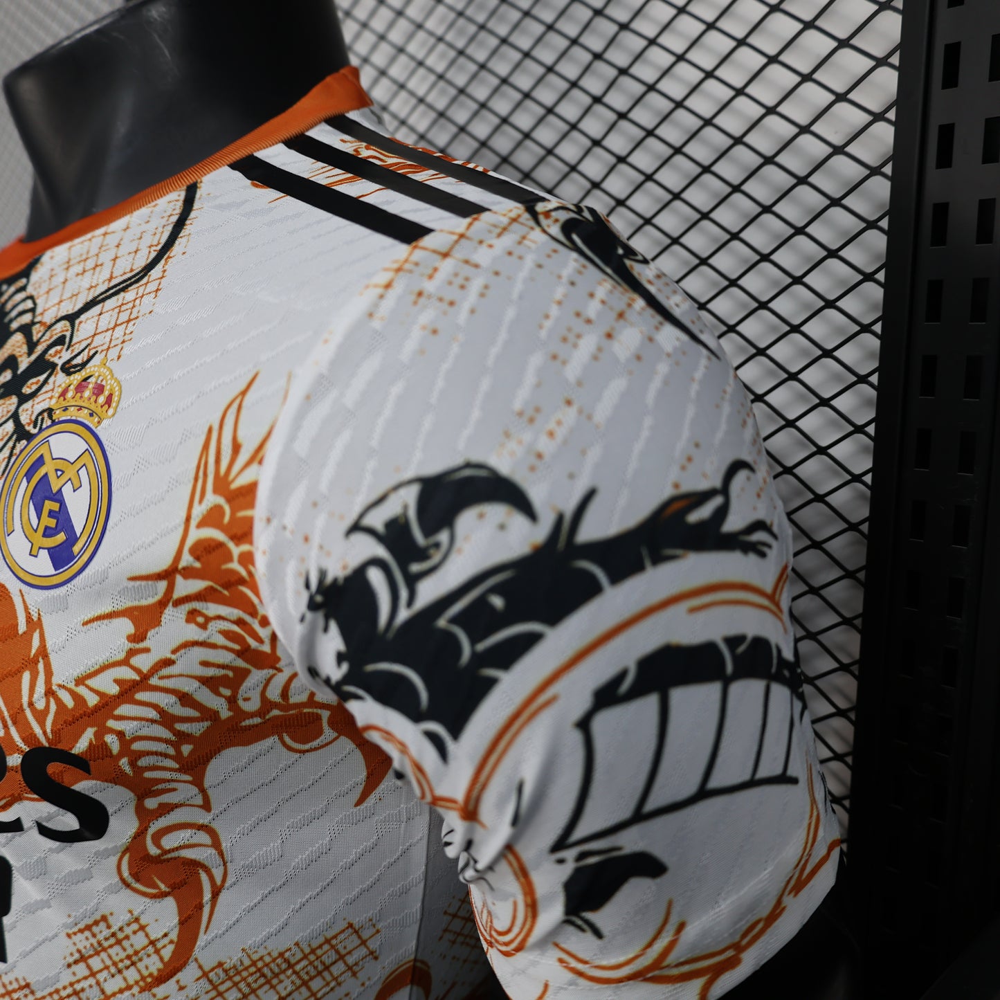 Real Madrid ,,Golden Fury,, Special Kit