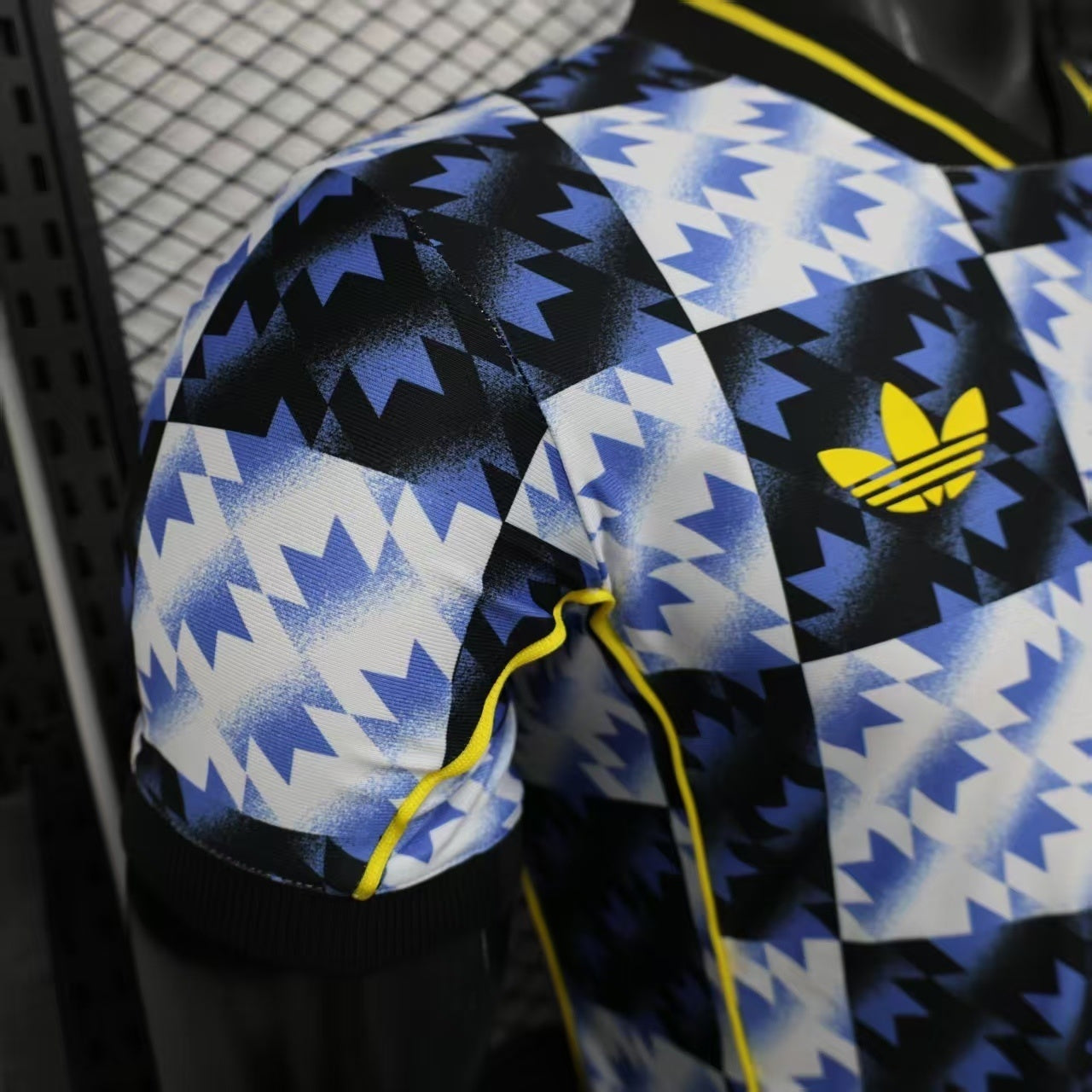 Manchester United ,,Northern Storm,, Special Kit