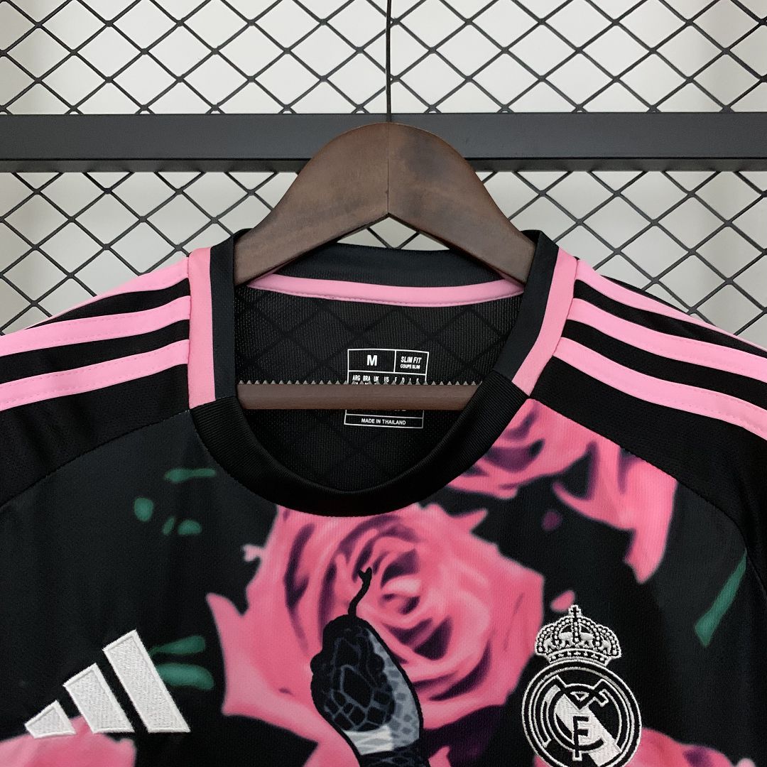 Real Madrid ,, Pink Snake ,, Special Kit