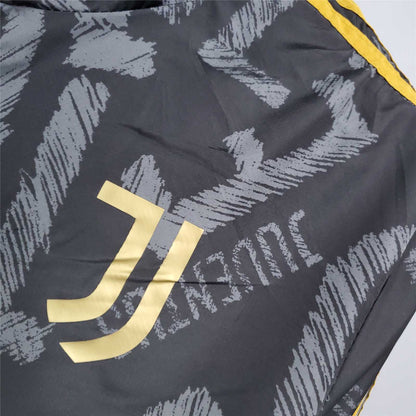 Juventus ''Phnom Penh'' Windbreaker 21/22