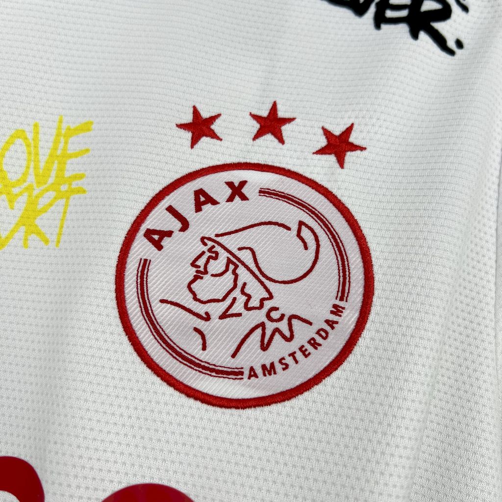Ajax Amsterdam ,, White 25/26 ,, Special Kit