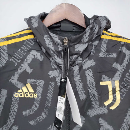 Juventus ''Phnom Penh'' Windbreaker 21/22