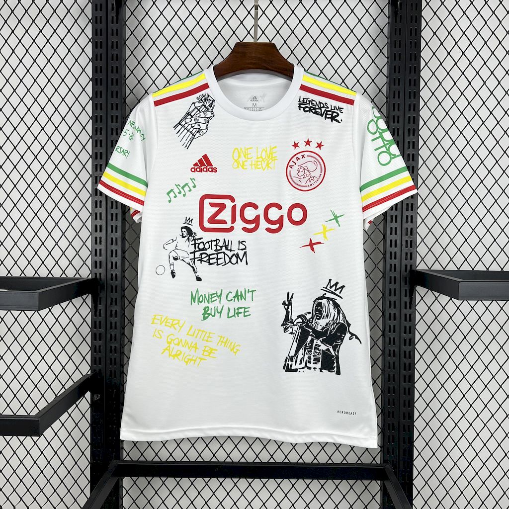 Ajax Amsterdam ,, White 25/26 ,, Special Kit