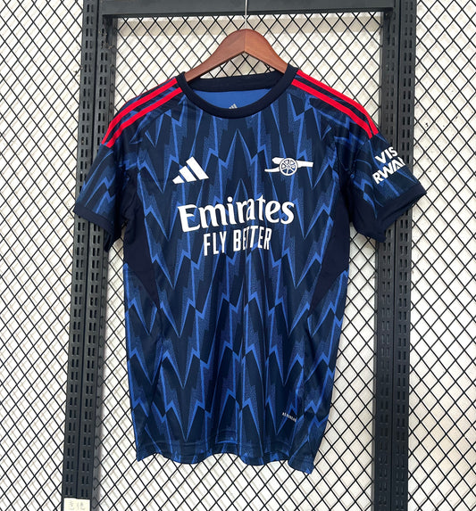 Arsenal ,,Midnight Thunderbolt,, Special Kit