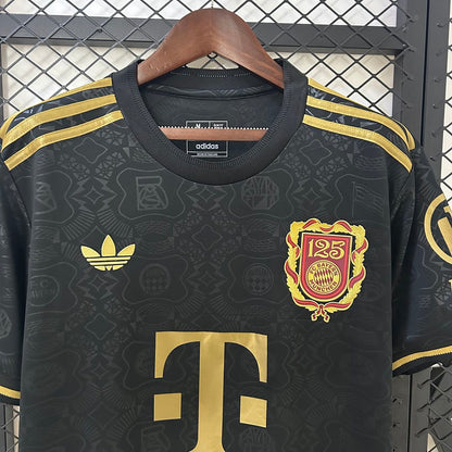 Bayern ,, Black 125th anniversary ,, Special Kit