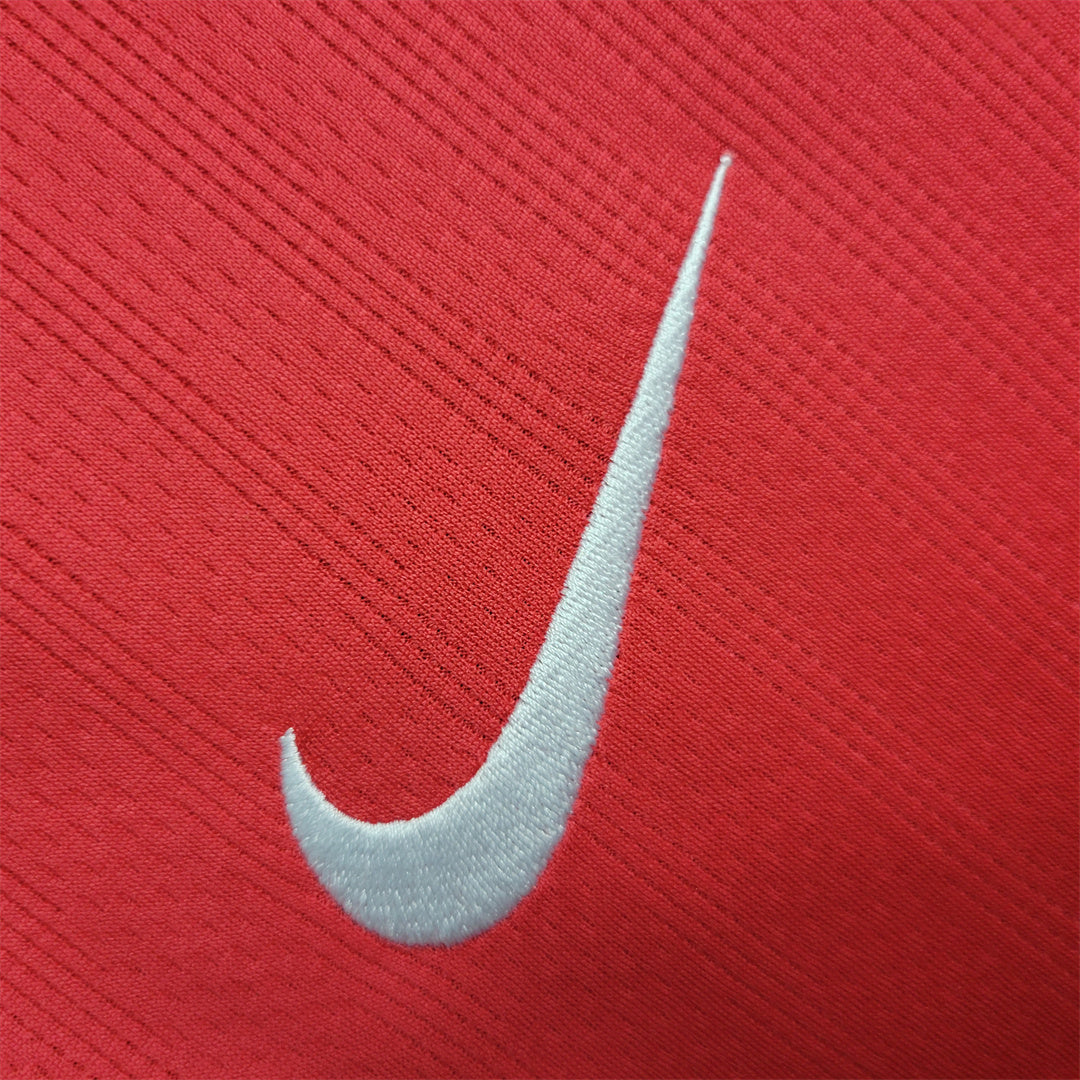 Manchester United | Long sleeve shirt ''Red Devil's Pride'' Retro Special Kit