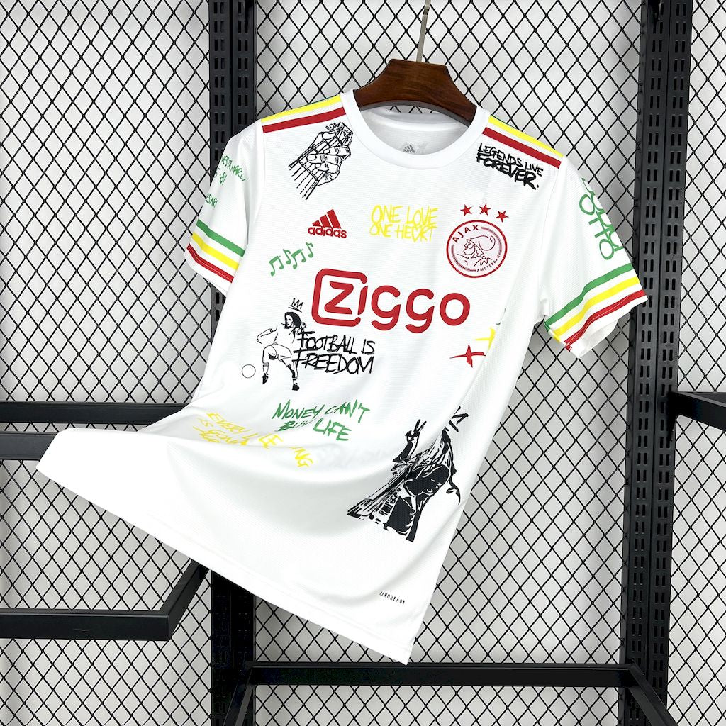 Ajax Amsterdam ,, White 25/26 ,, Special Kit