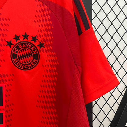 Bayern ''Blood Red'' Special Kit