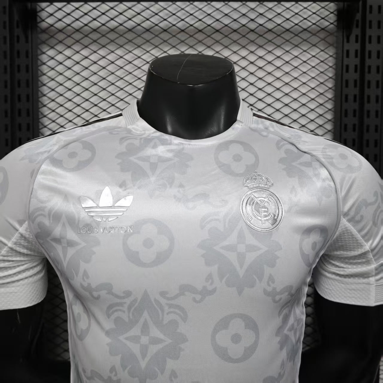 Real Madrid ,,Royal Ice Morgan'' Special Kit