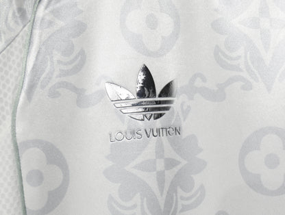 Real Madrid ,,Cristal Aura'' Special Kit